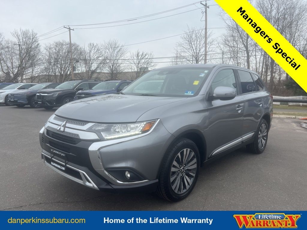 2020 Mitsubishi Outlander SE S-AWC's photo