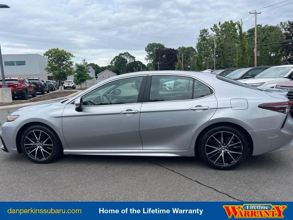 Used 2024 Toyota Camry Hybrid SE Sedan