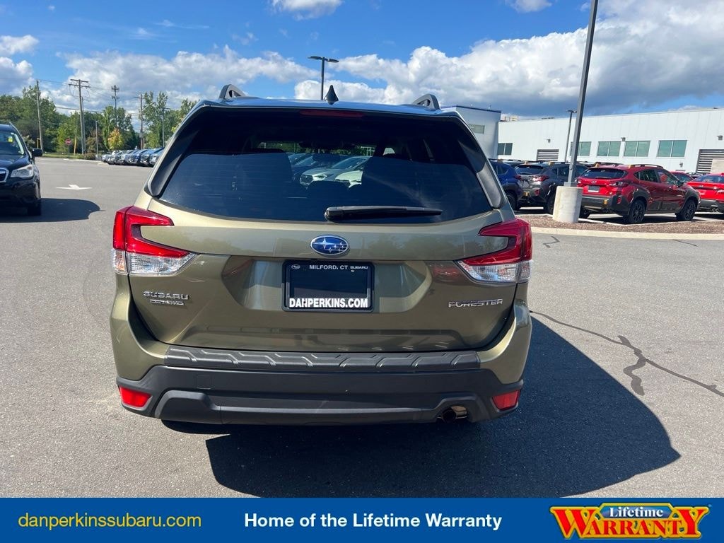 Used 2024 Subaru Forester Premium SUV