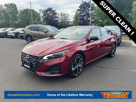 2023 Nissan Altima 2.5 SR Sedan