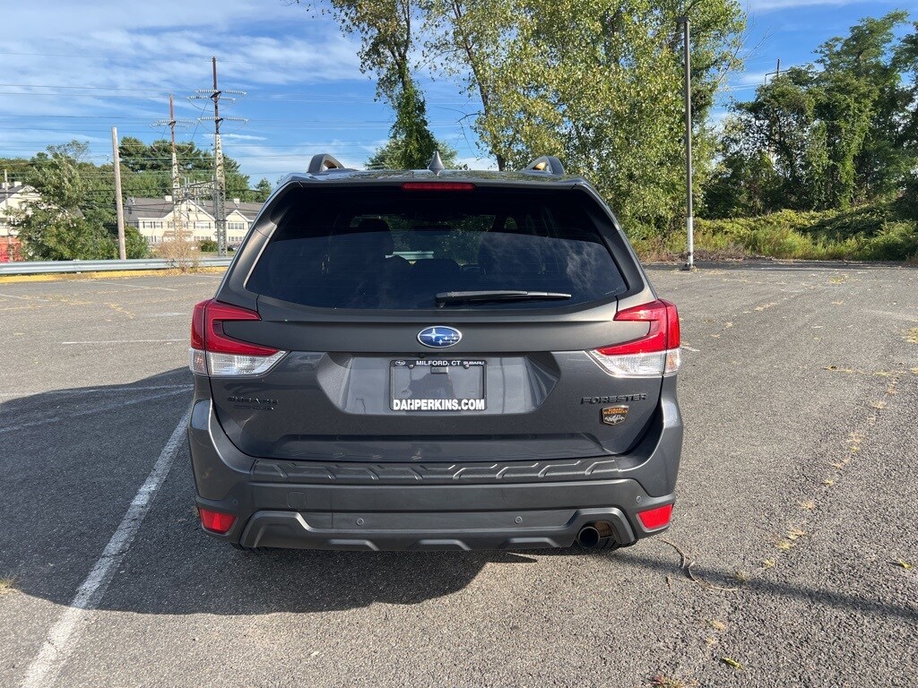 2022 Subaru Forester Wilderness photo 2