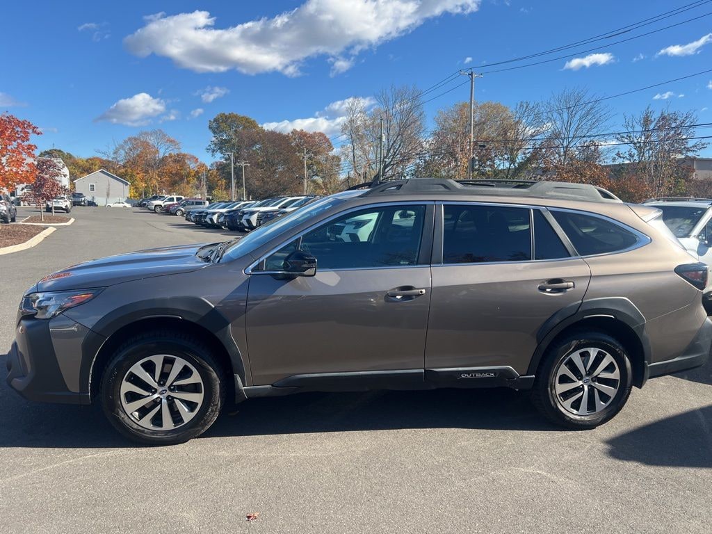 Used 2023 Subaru Outback Premium SUV