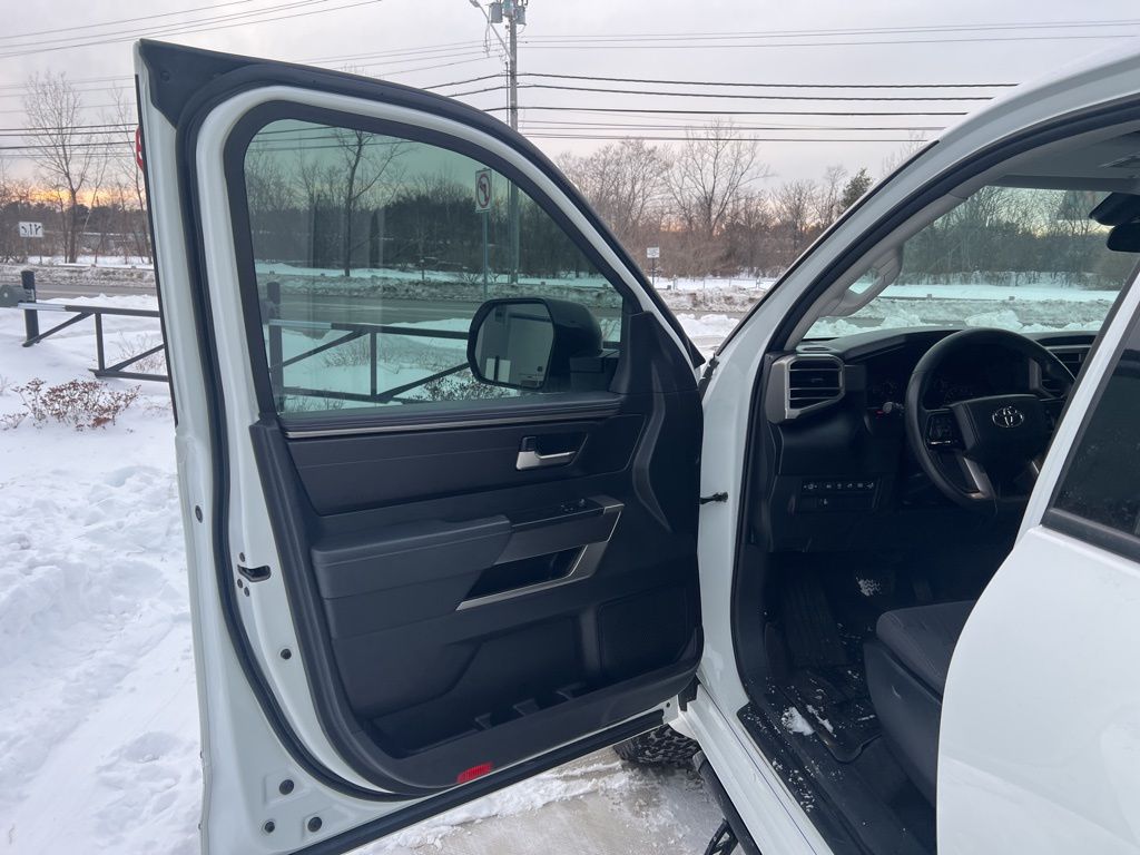 2022 Toyota Tundra SR5 - Photo 28