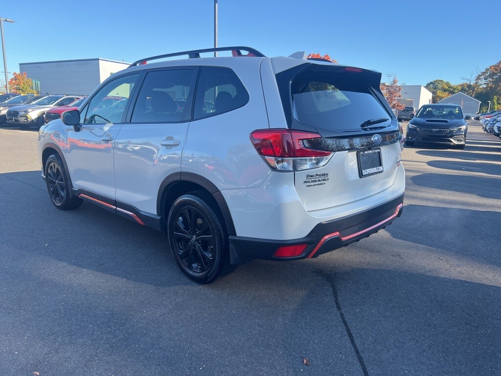 2023 Subaru Forester Sport photo 2