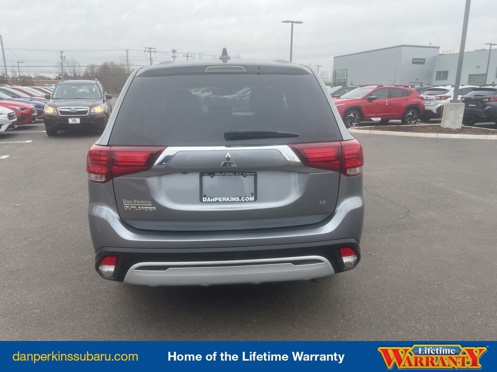 Used 2020 Mitsubishi Outlander SE CUV
