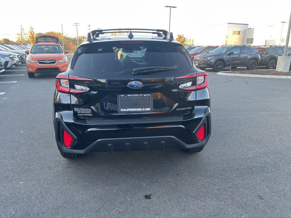 2024 Subaru Crosstrek Premium photo 3
