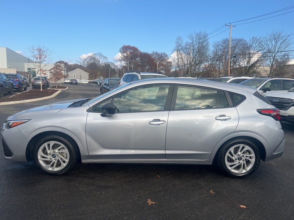 2024 Subaru Impreza Base photo 2