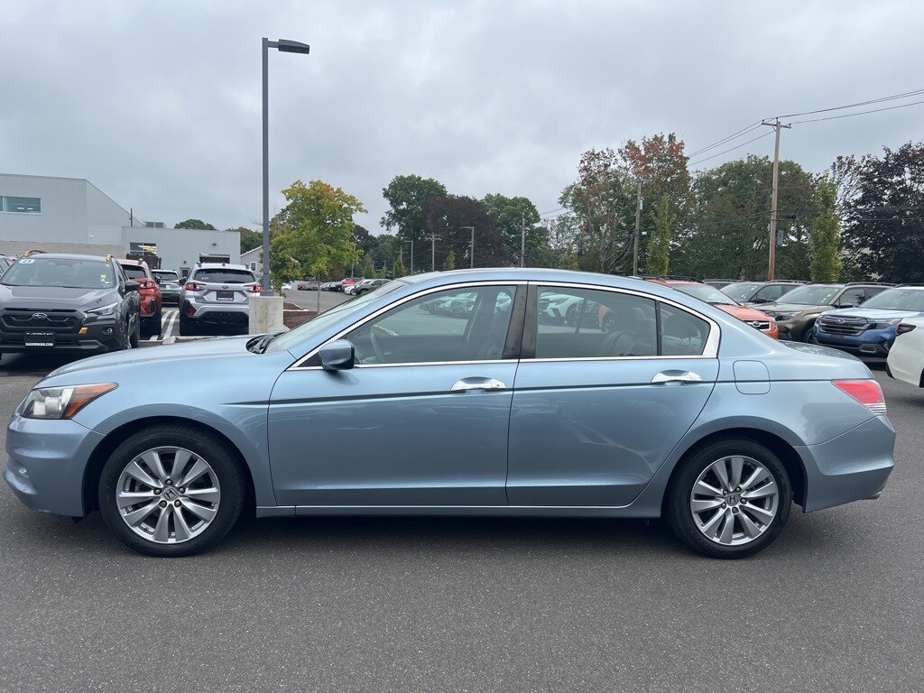 2011 Honda Accord EX-L photo 2