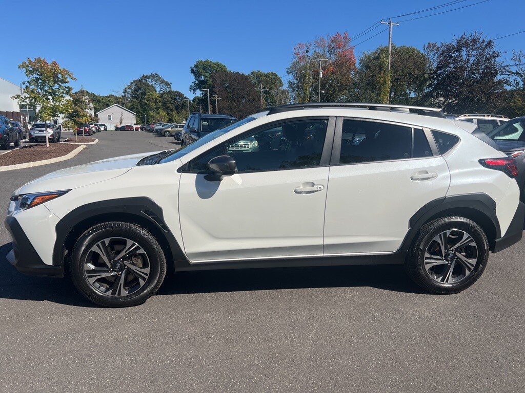2024 Subaru Crosstrek Premium photo 2