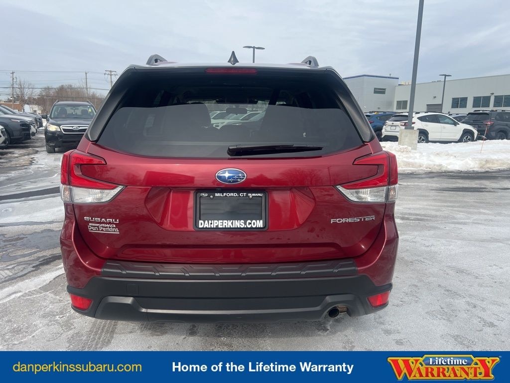 Used 2024 Subaru Forester Premium SUV