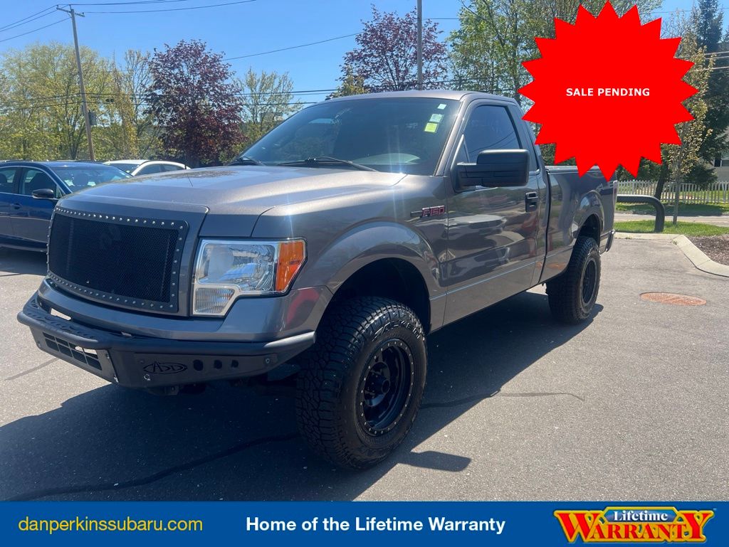 2014 Ford F-150 STX 4x4 Regular Cab 126-in's photo