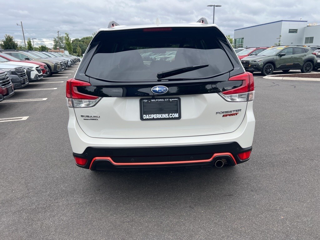 2023 Subaru Forester Sport photo 2