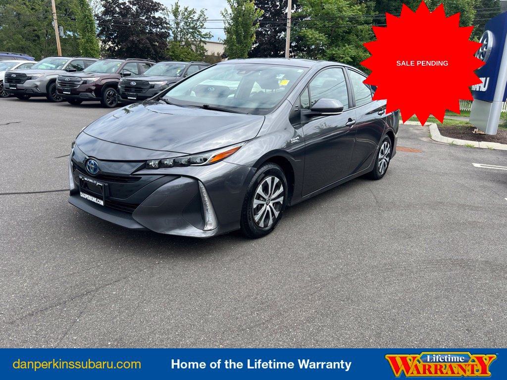  Toyota Prius Prime