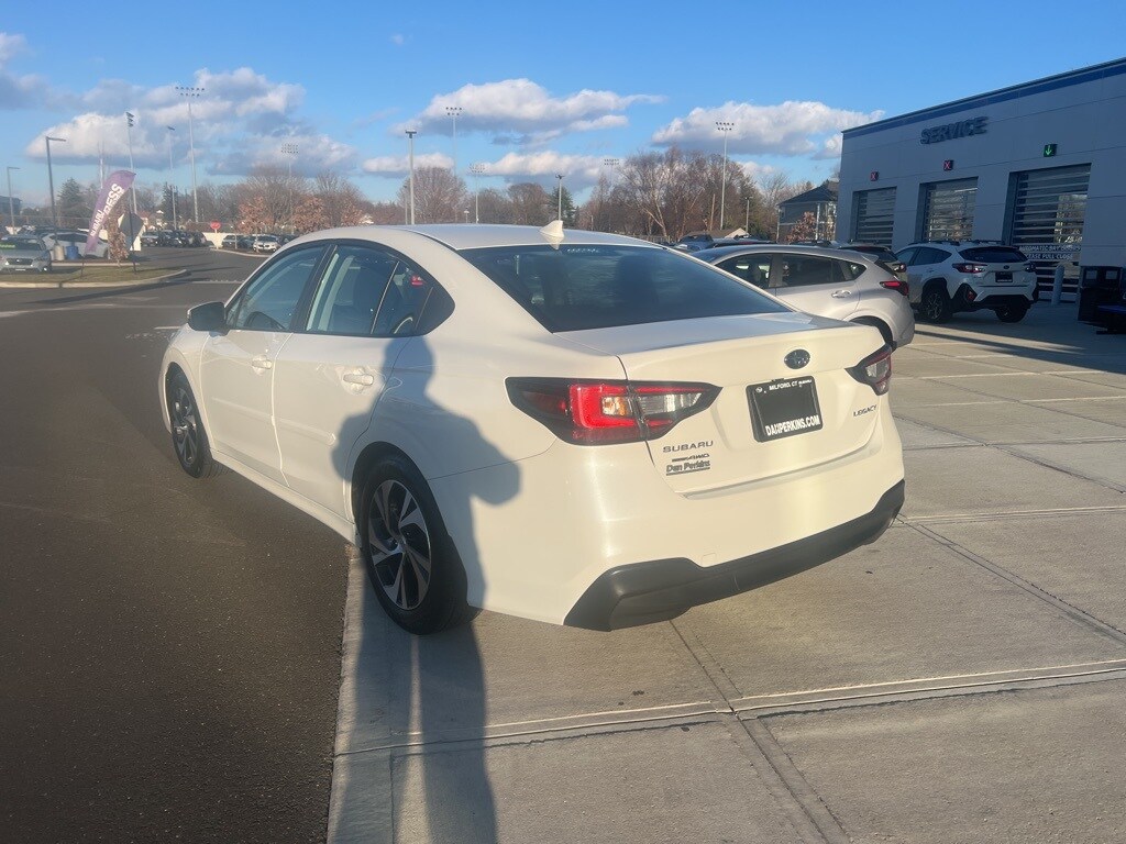 2025 Subaru Legacy Premium photo 2