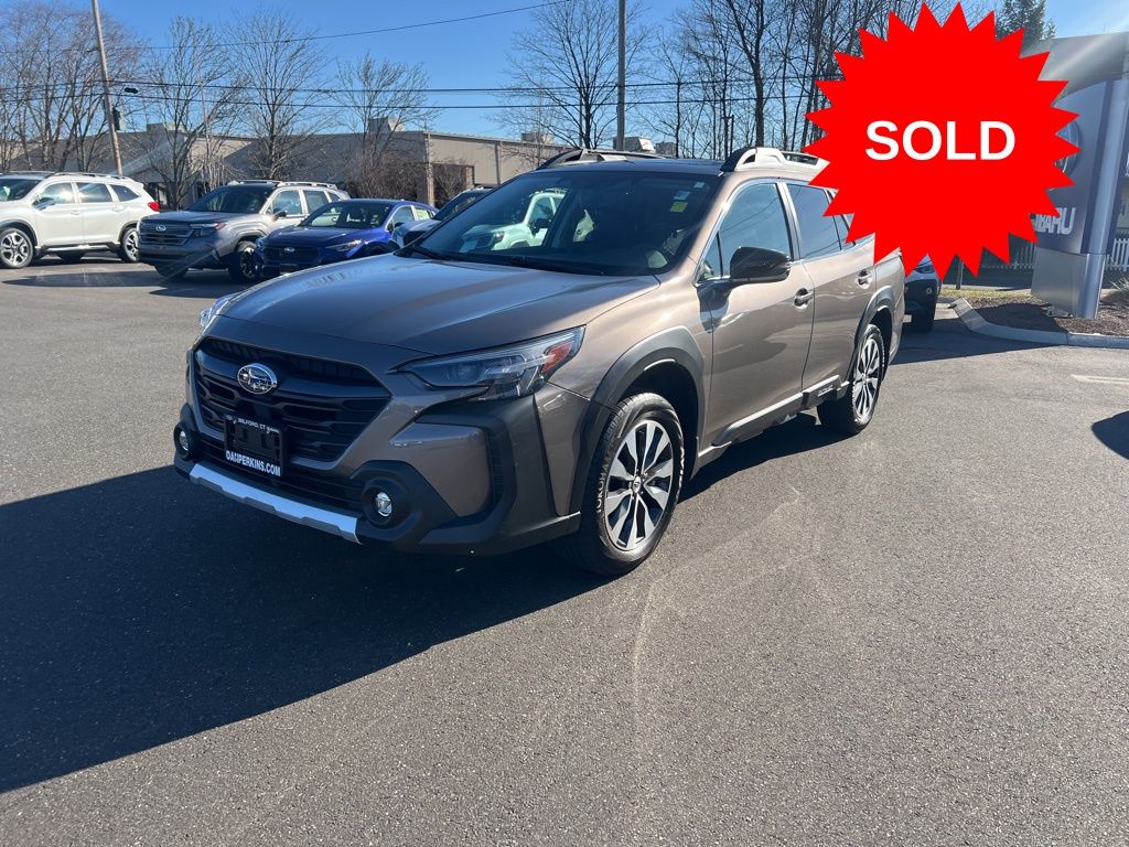 2023 Subaru Outback Limited's photo