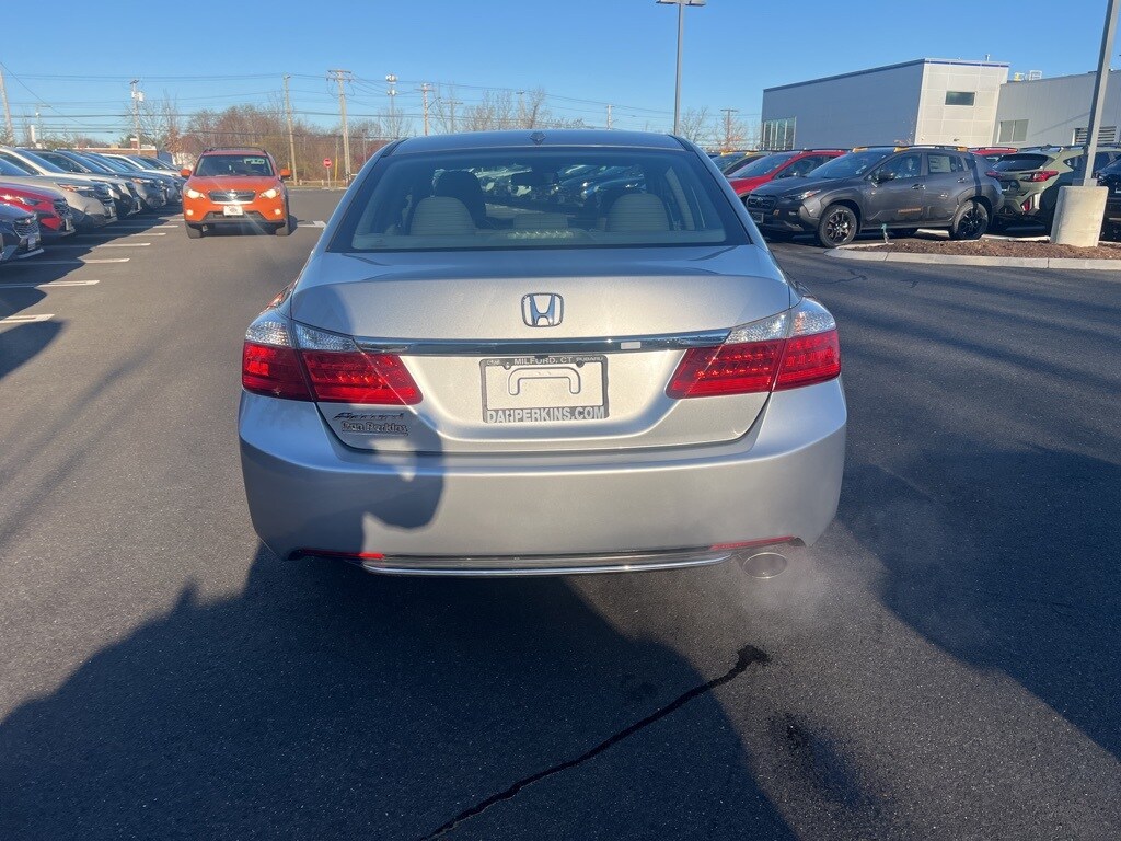 2015 Honda Accord EX-L photo 3