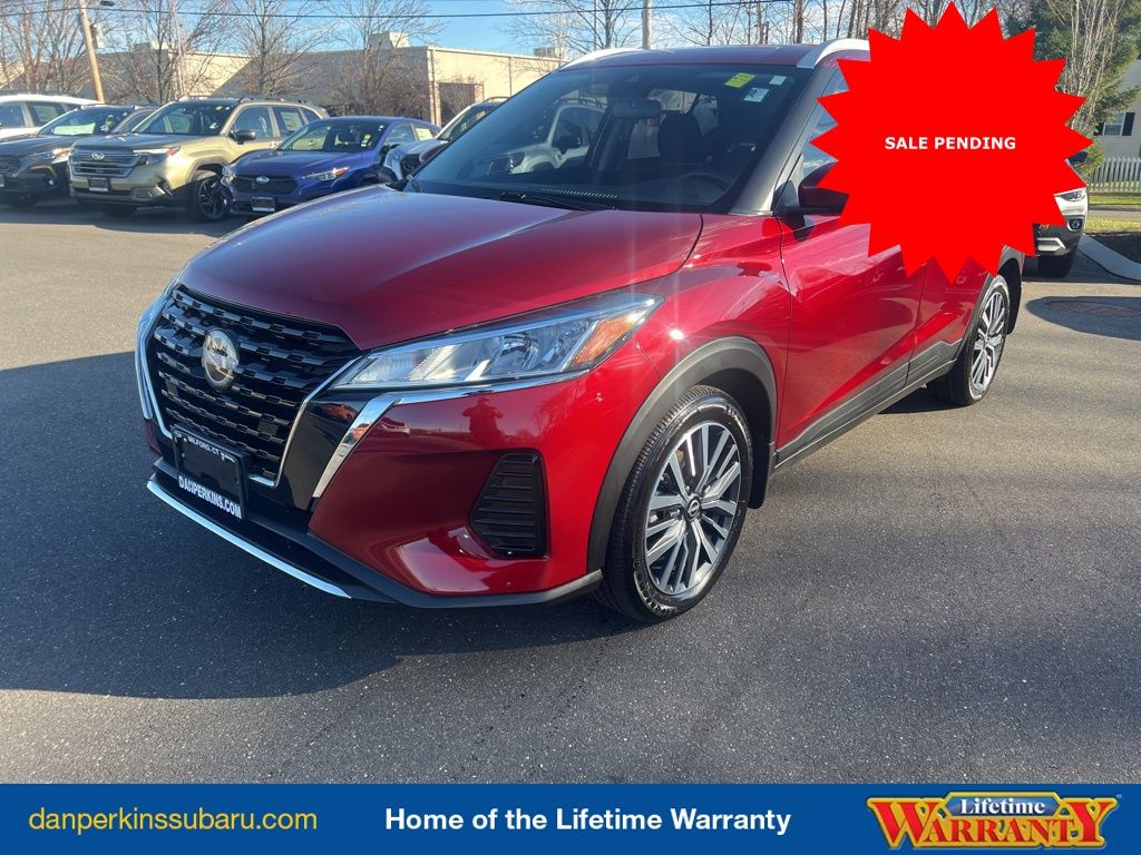 2024 Nissan Kicks SV's photo