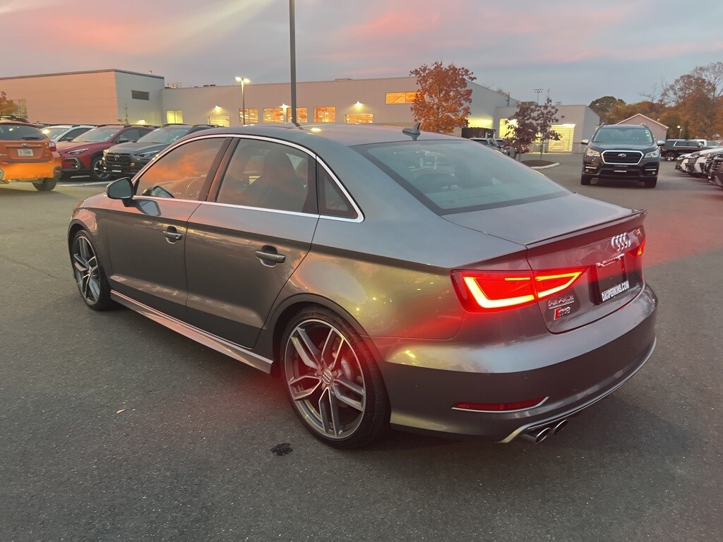 2016 Audi S3 Premium Plus photo 3