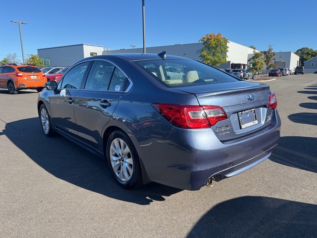 2016 Subaru Legacy 2.5i Premium photo 2
