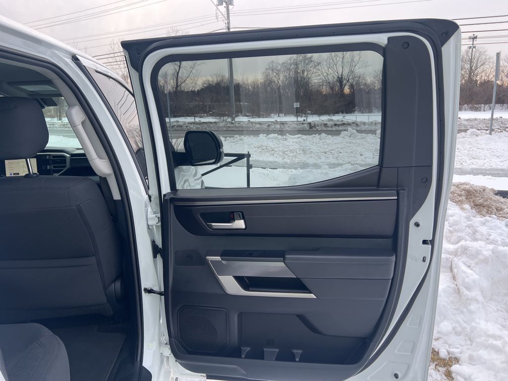 2022 Toyota Tundra SR5 - Photo 42
