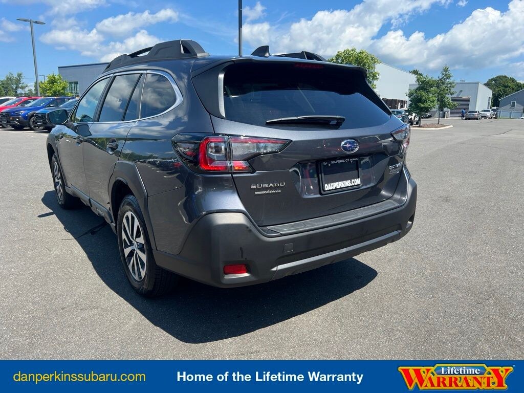 Used 2025 Subaru Outback Premium SUV