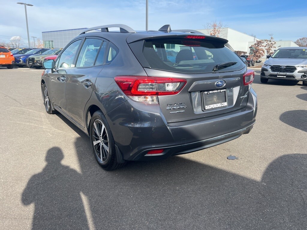 2023 Subaru Impreza Premium photo 3