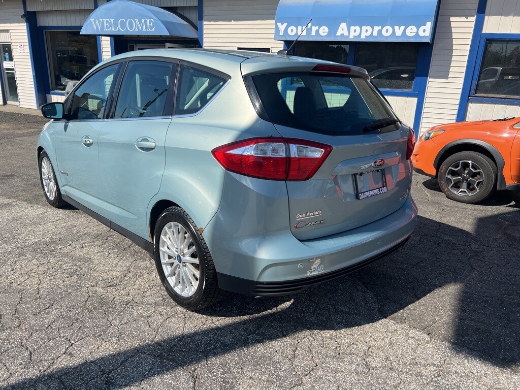 2014 Ford C-Max Hybrid SEL photo 2