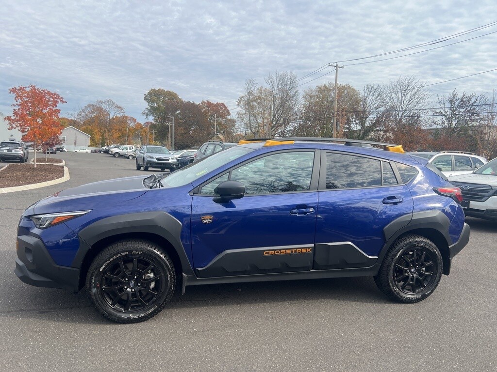 2024 Subaru Crosstrek Limited photo 2