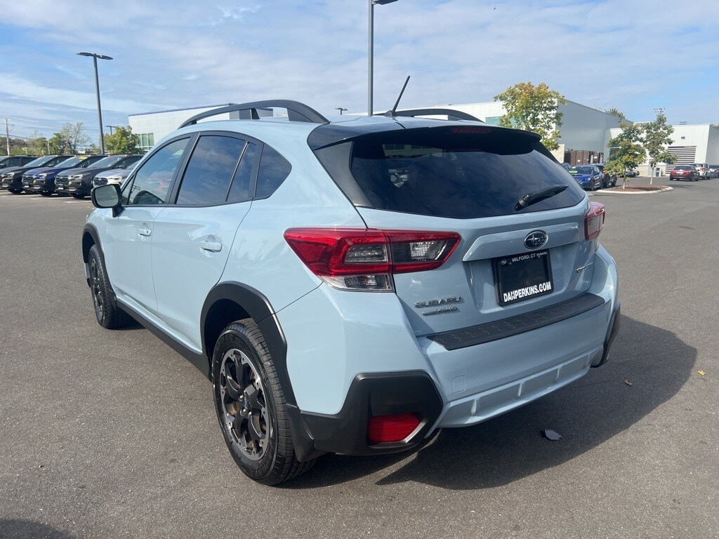2023 Subaru Crosstrek Base photo 3