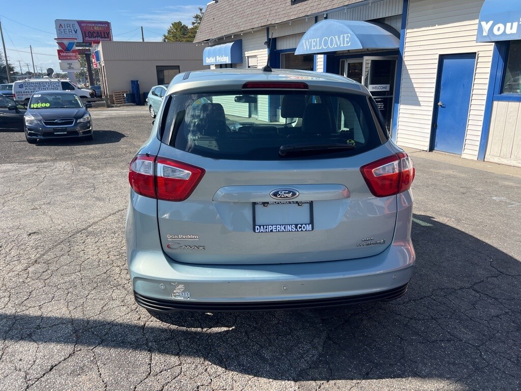 2014 Ford C-Max Hybrid SEL photo 3