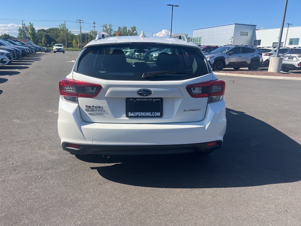 2023 Subaru Impreza Premium photo 4