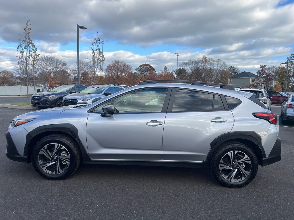 2024 Subaru Crosstrek Premium photo 2
