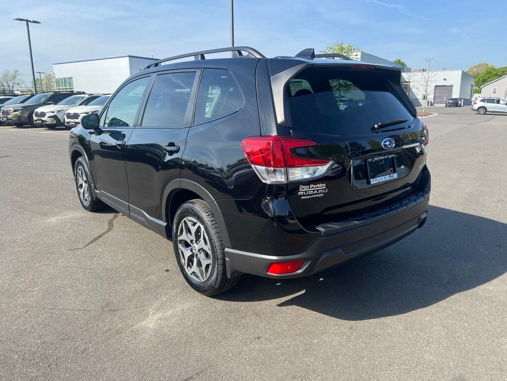 Used 2023 Subaru Forester Premium SUV