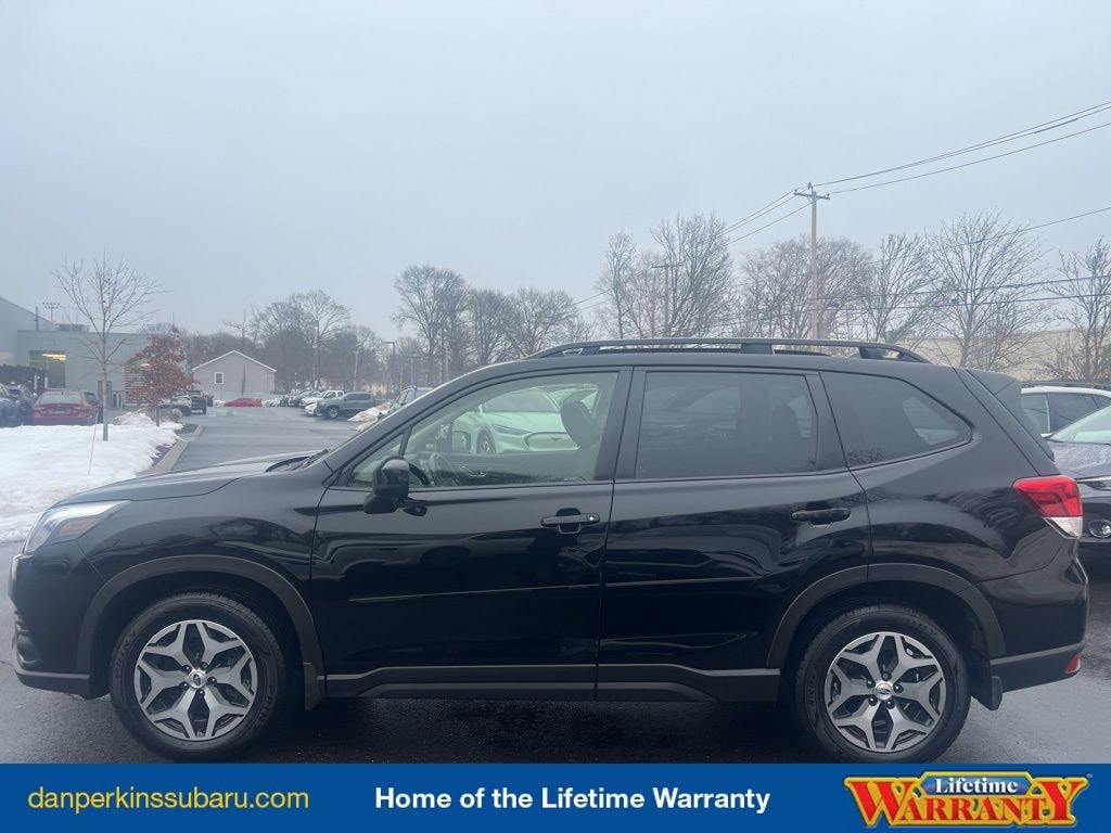 Used 2024 Subaru Forester Premium SUV