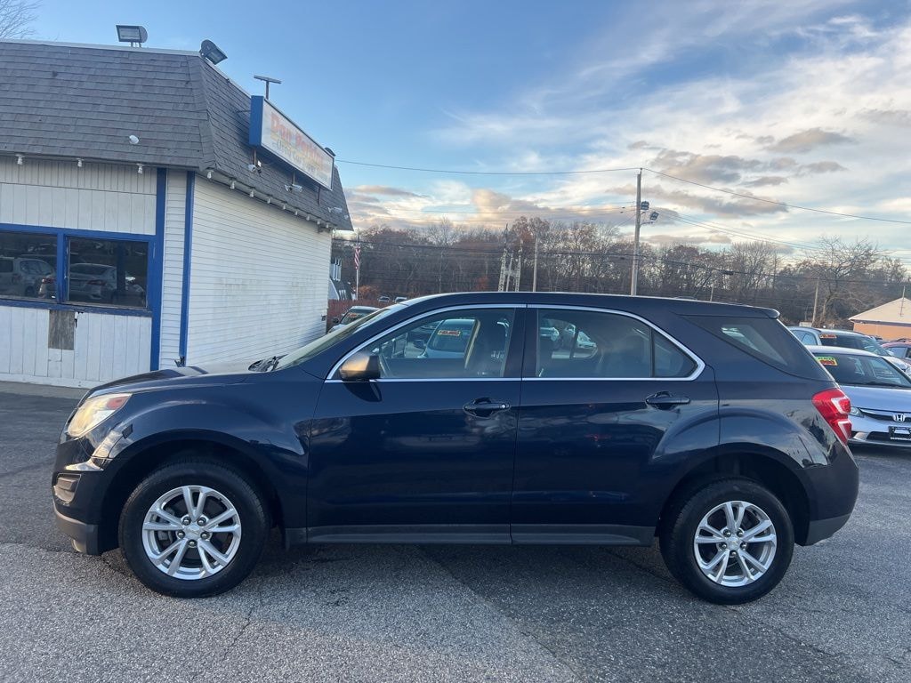 Used 2017 Chevrolet Equinox LS SUV
