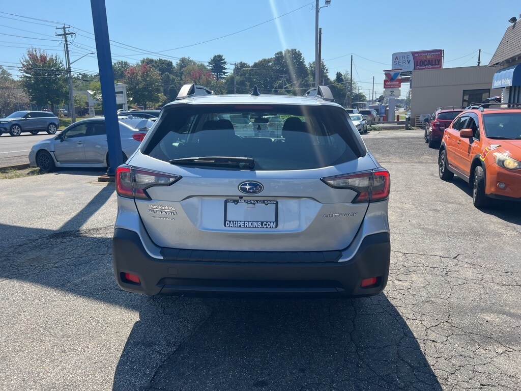 2024 Subaru Outback 2.5i photo 3