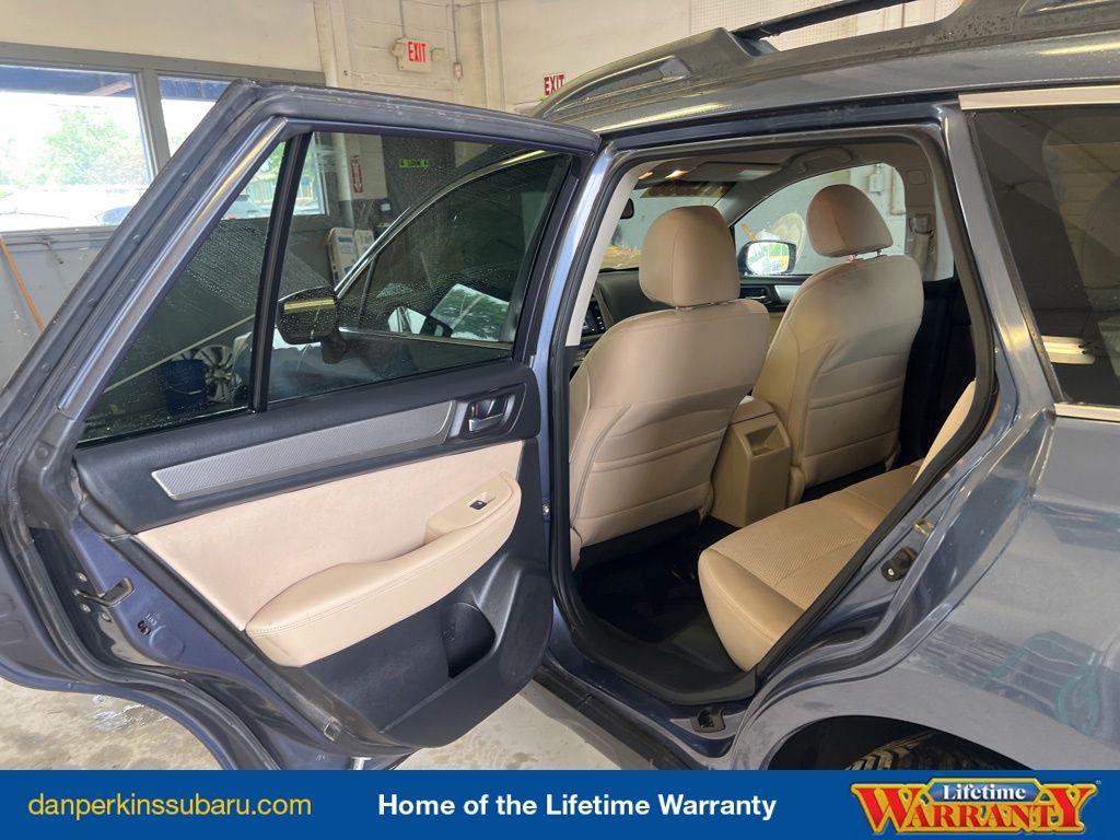 2015 Subaru Outback Premium - Photo 28