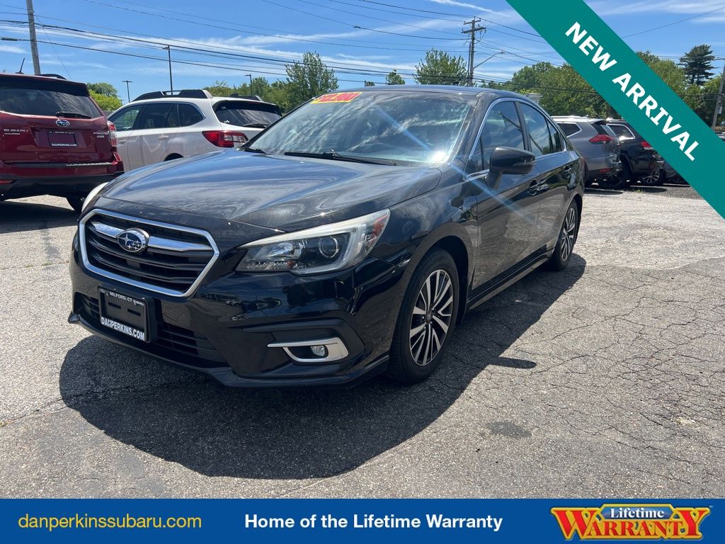 2018 Subaru Legacy 2.5i Premium's photo