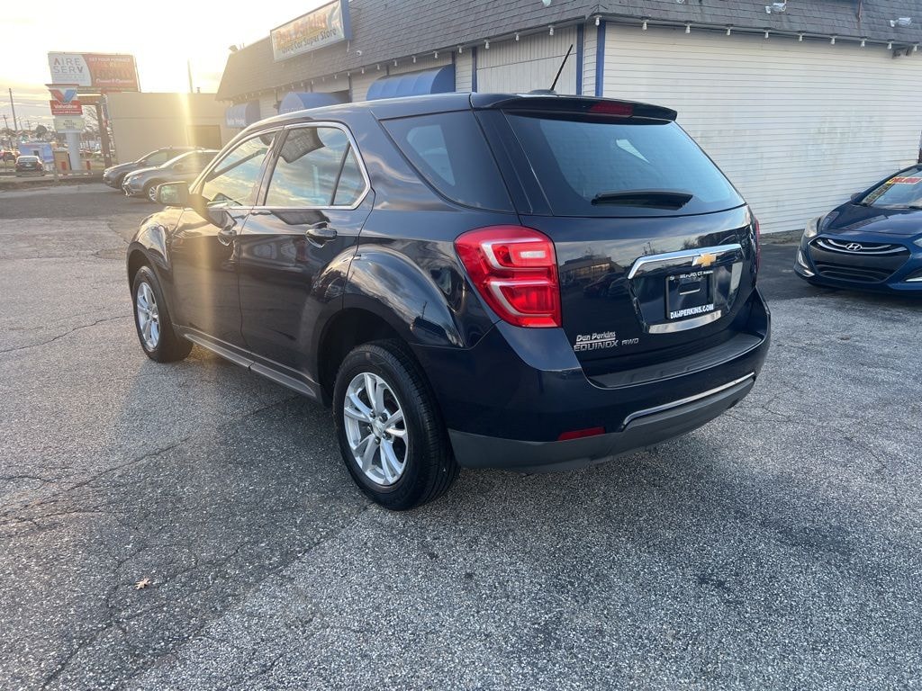 Used 2017 Chevrolet Equinox LS SUV