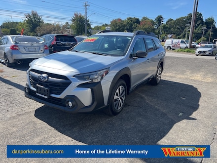 2023 Subaru Outback 2.5i SUV