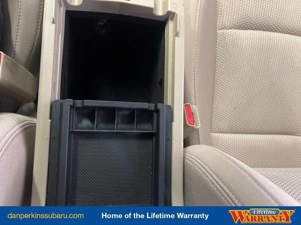 2015 Subaru Outback Premium - Photo 21