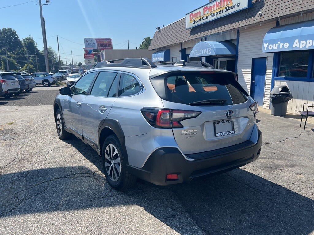 2024 Subaru Outback 2.5i photo 2