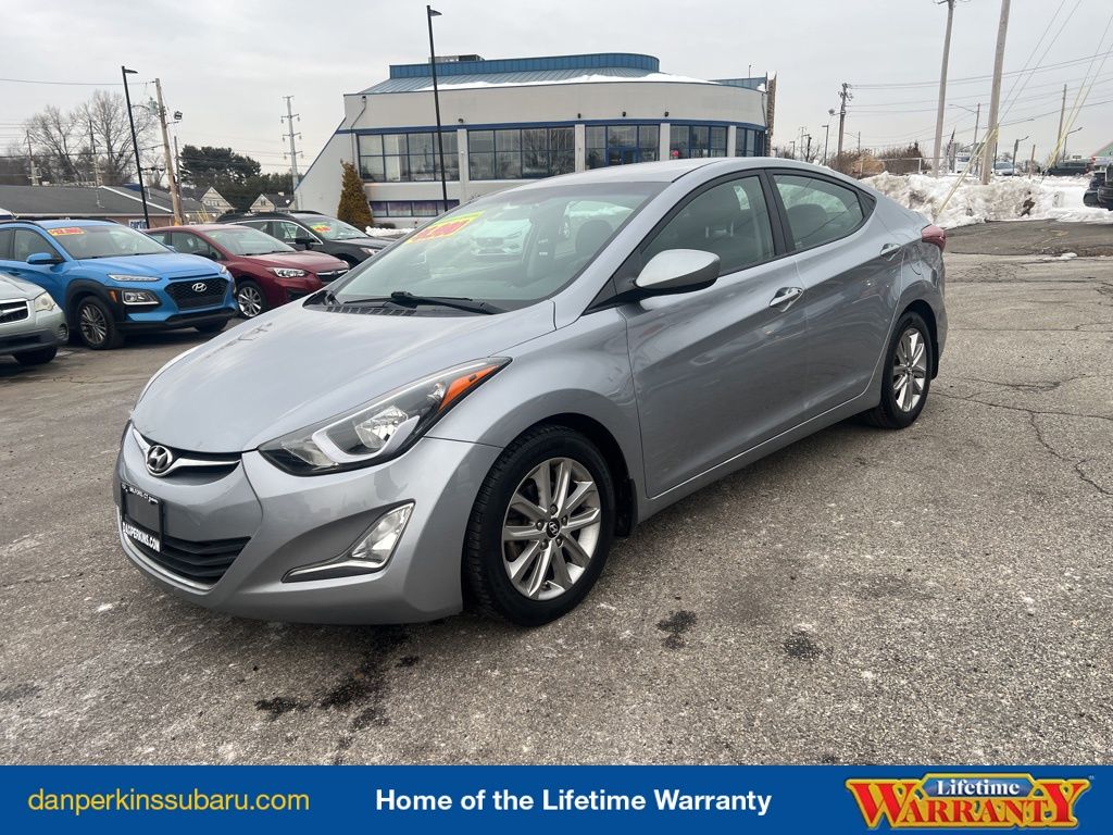 2015 Hyundai Elantra SE
