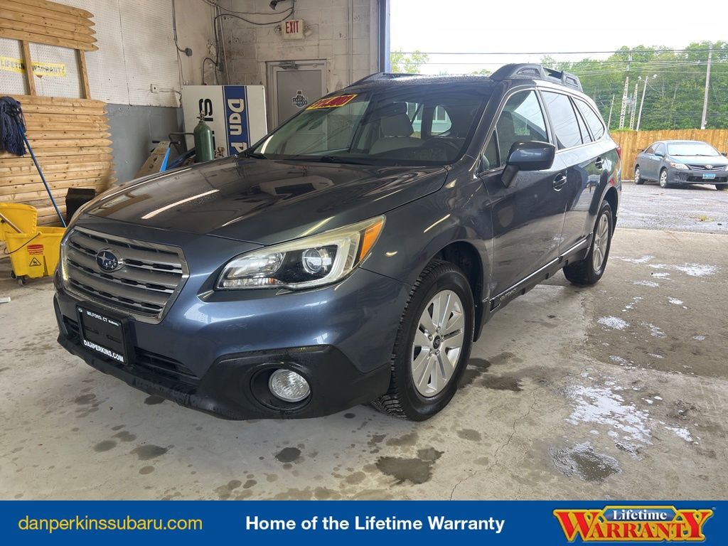 2015 Subaru Outback SUV 