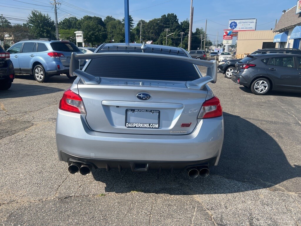 2016 Subaru WRX STI photo 4