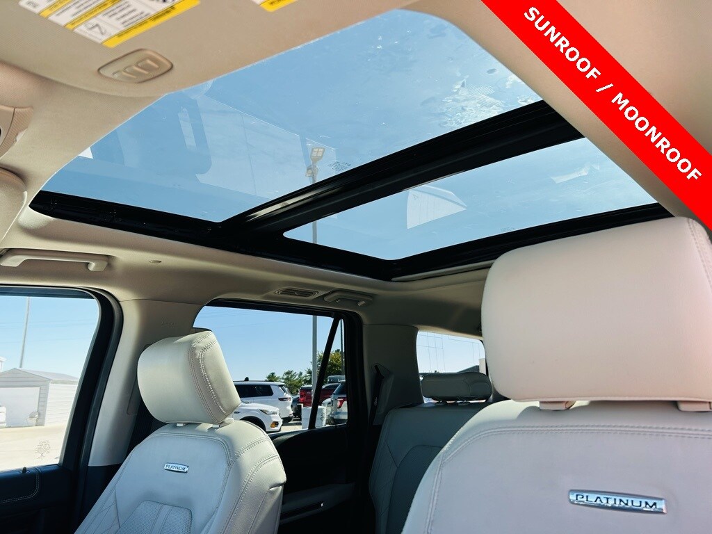 2018 Ford Expedition Platinum photo 4
