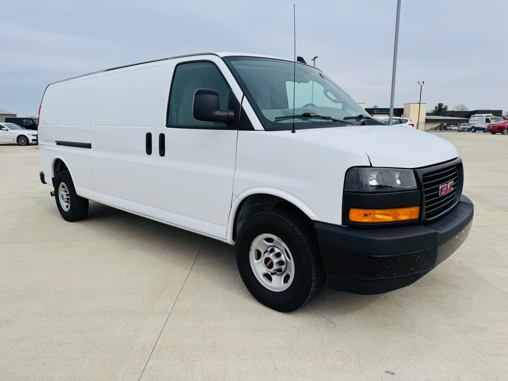 Used 2022 GMC Savana Cargo Work Van with VIN 1GTW7BFP6N1213588 for sale in Mattoon, IL