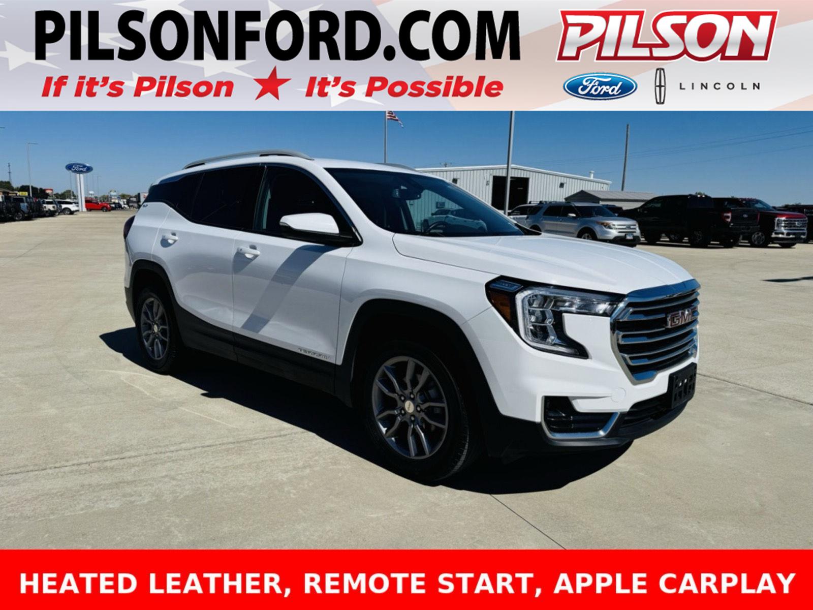 2024 GMC Terrain SLT's photo