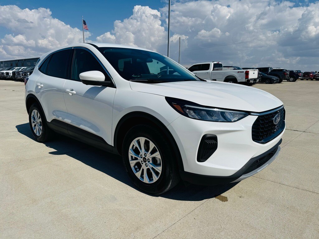 2023 Ford Escape Active photo 2