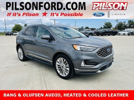 2024 Ford Edge Titanium SUV
